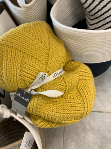 Zig Zag Throw Yellow